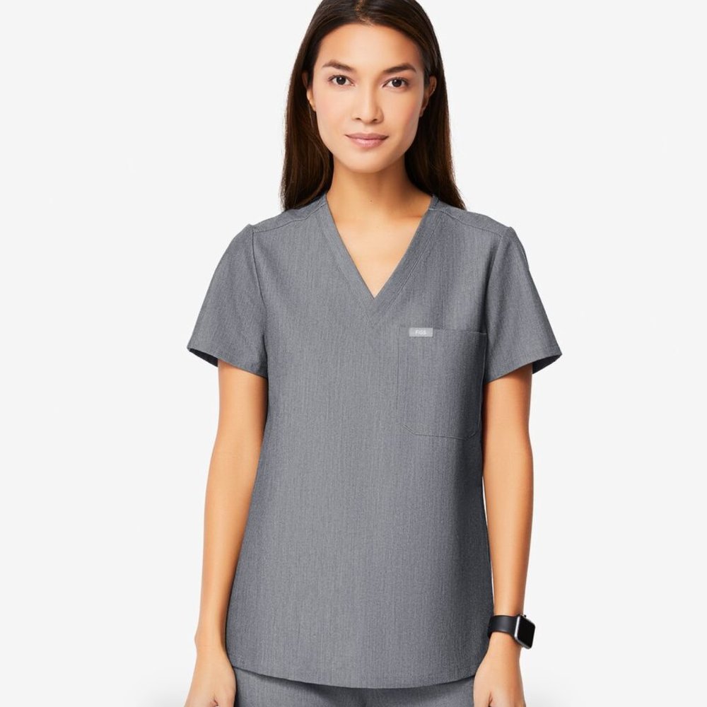 Figs Catarina One-Pocket Scrub Top, 'Graphite'